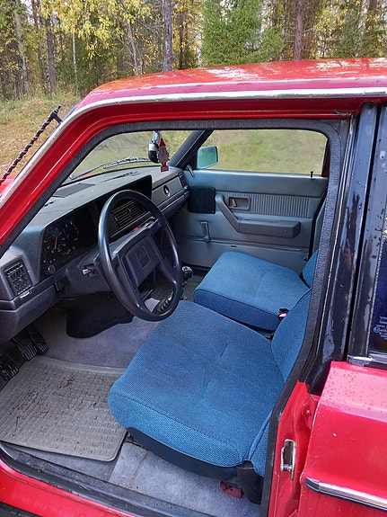 Volvo 240 6 of 7