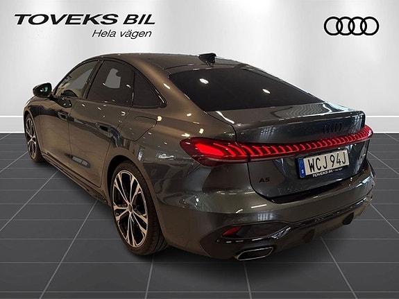 Audi A5 7 of 20