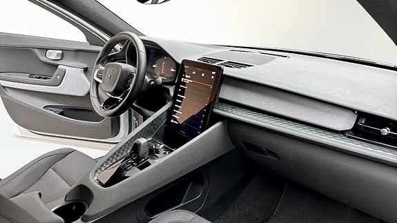 Polestar 2 11 of 18