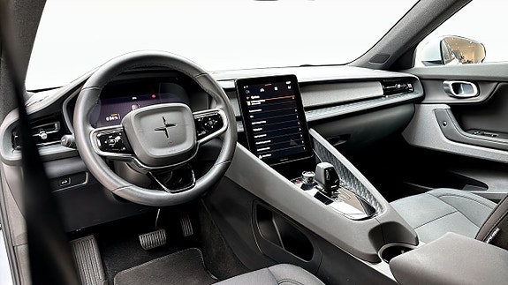 Polestar 2 7 of 18