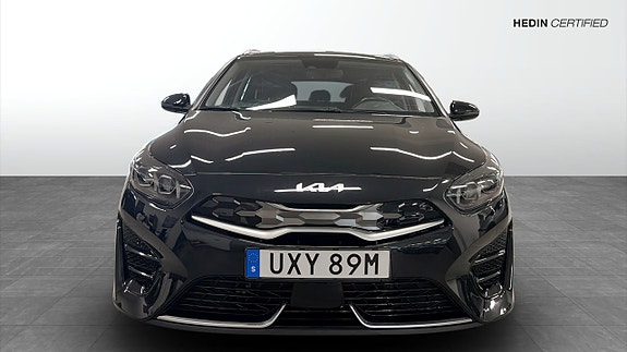 Kia Ceed 2 of 26