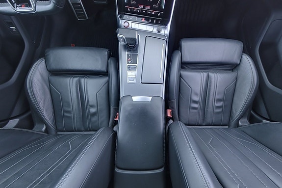 Audi S7 9 of 27