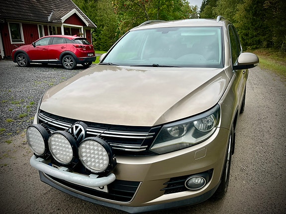 Volkswagen Tiguan 10 of 13