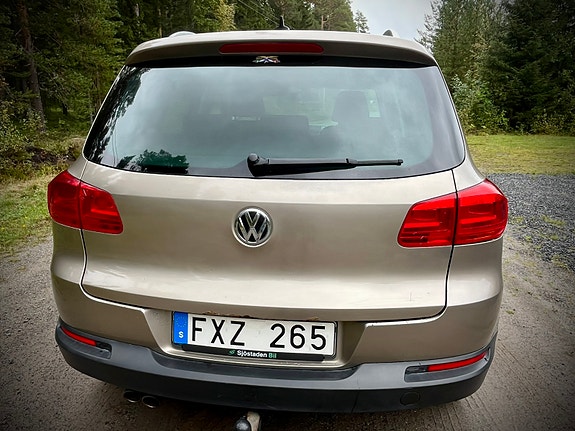 Volkswagen Tiguan 4 of 13