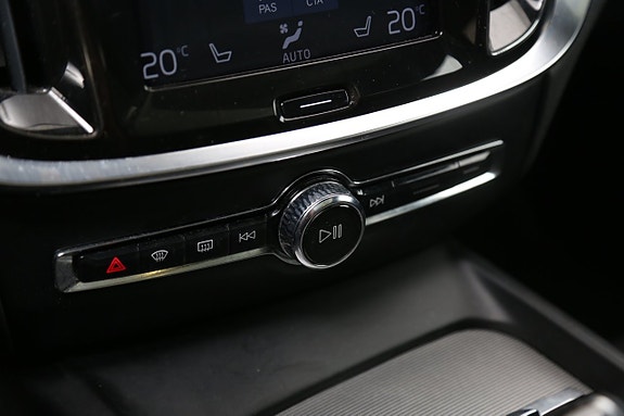 Volvo V60 26 of 30