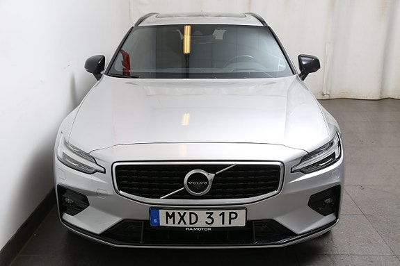 Volvo V60 5 of 30