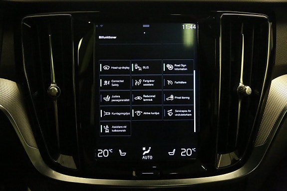 Volvo V60 22 of 30