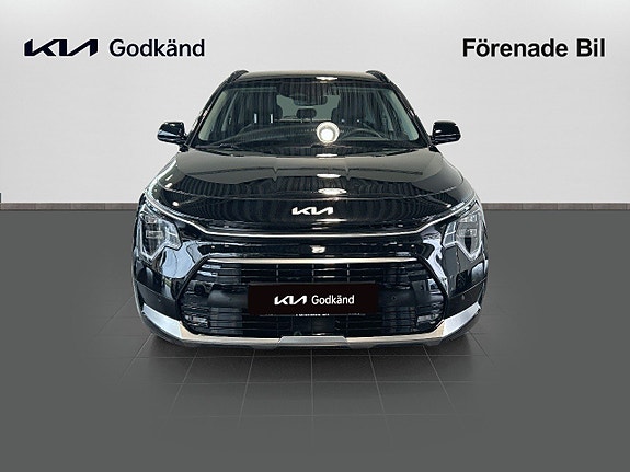 Kia Niro 2 of 15