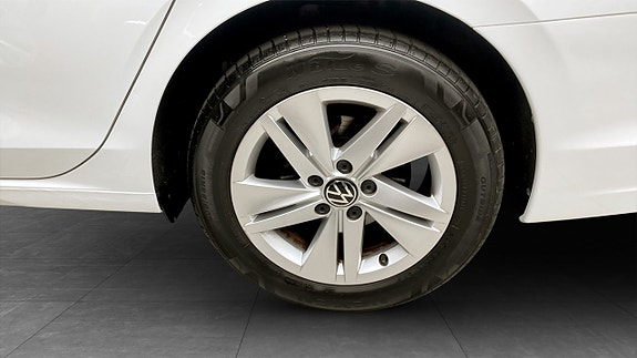 Volkswagen Golf I 6 of 12