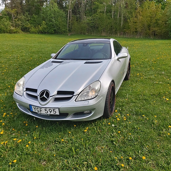 Mercedes-Benz SLK200 5 of 7