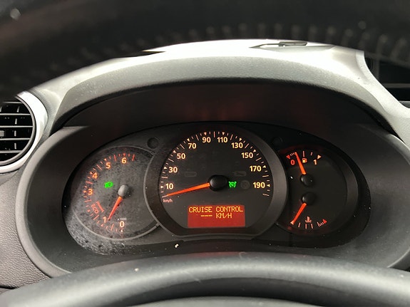 Renault Kangoo 18 of 29