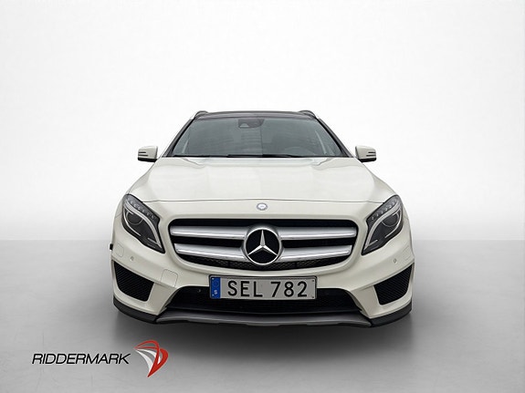 Mercedes-Benz GLA220 d 2 of 30