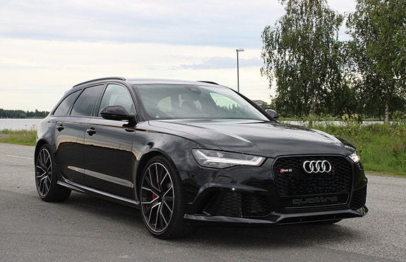 Audi RS6 2 of 6
