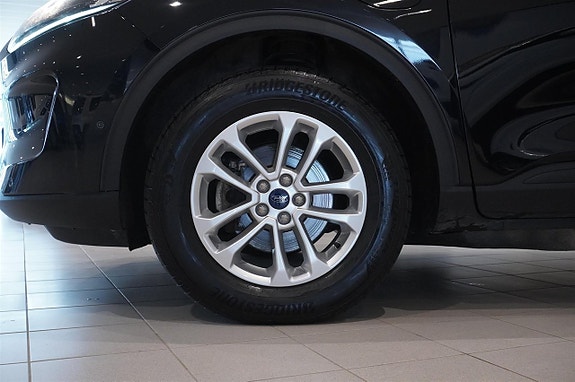 Ford Kuga 12 of 12