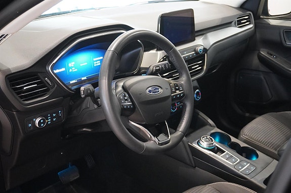 Ford Kuga 2 of 12
