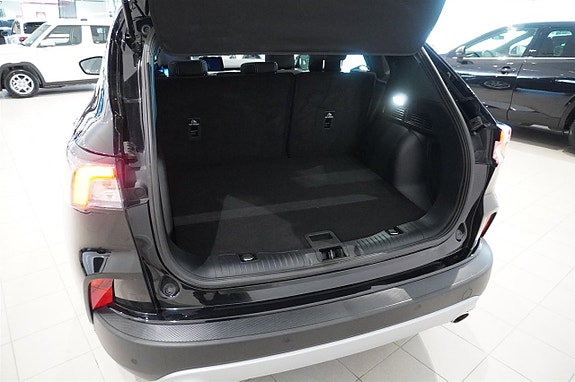Ford Kuga 5 of 12