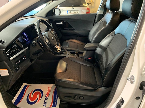 Kia Niro 8 of 28