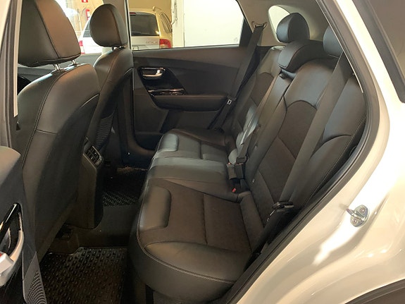 Kia Niro 9 of 28