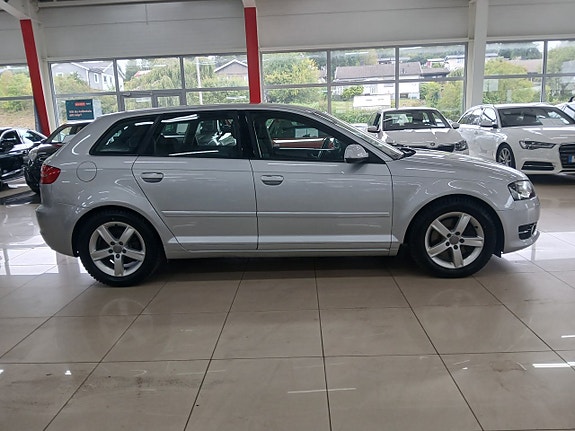 Audi A3 5 of 23