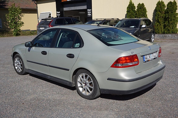 Saab 9-3 2 of 7