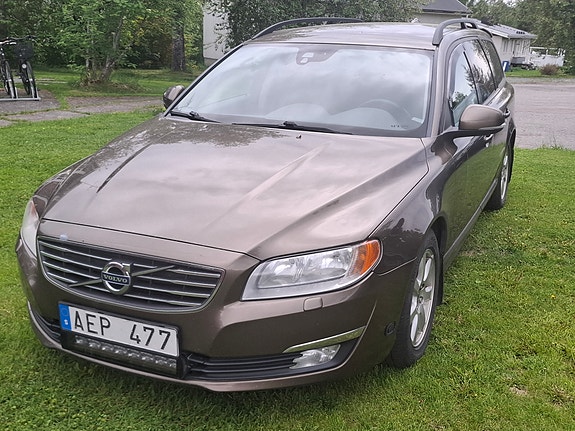 Volvo V70 6 of 7
