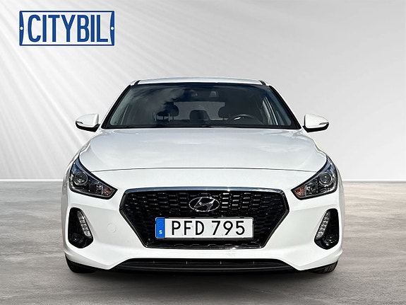 Hyundai i30 13 of 27