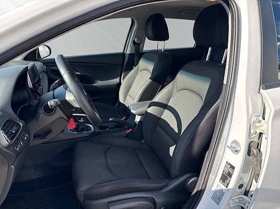 Hyundai i30 15 of 27