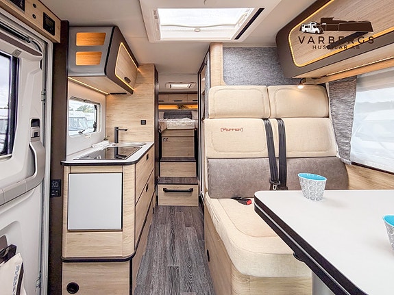 Weinsberg CaraCompact 600 MEG Pepper ed. *Smalt chassi *Långb *Garage *Aut *Smarta lösningar *Fr. 3,70% ränta 2 of 24