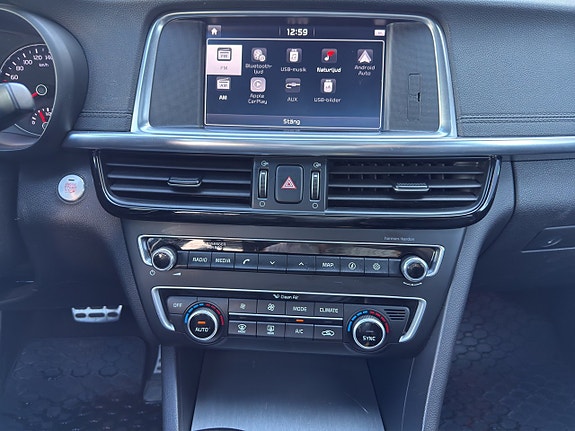 Kia Optima 17 of 24