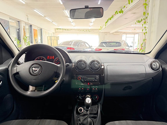 Dacia Duster 22 of 30