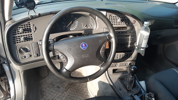 Saab 9-5 6 of 12