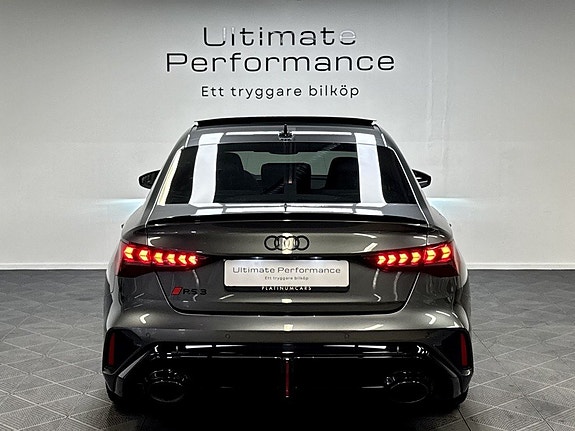 Audi RS3 8 of 27