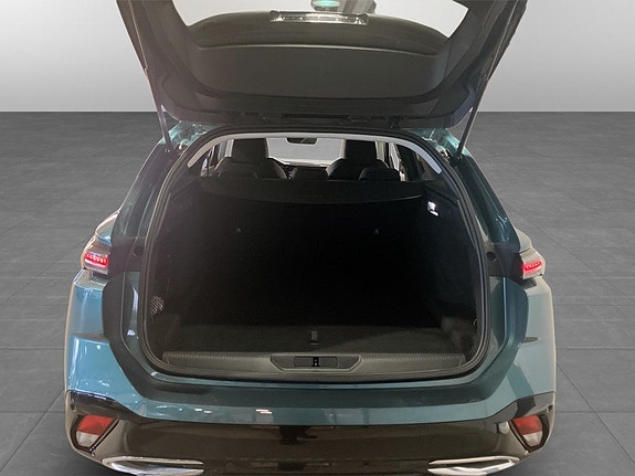 Peugeot 308 SW 15 of 15