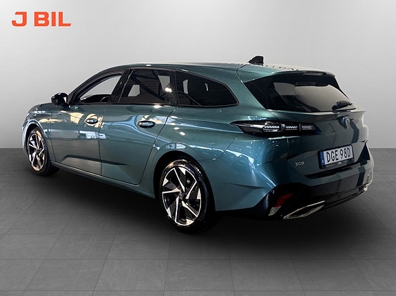 Peugeot 308 SW 3 of 15