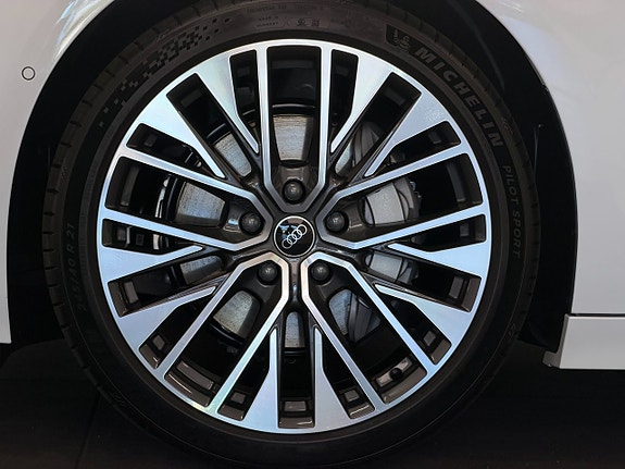Audi A6 7 of 15