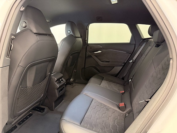 Audi A6 12 of 15