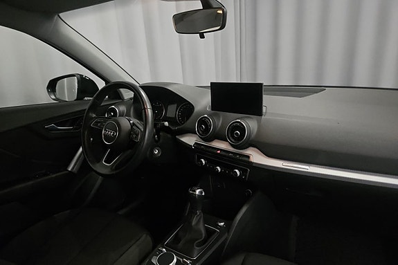 Audi Q2 8 of 9