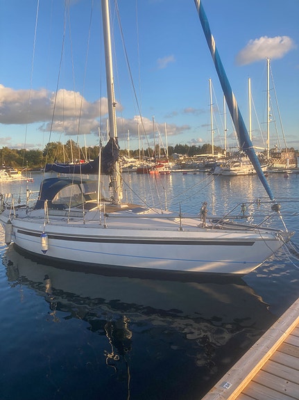 Jeanneau Melody 34 2 of 9