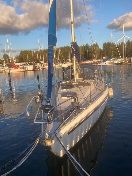 Jeanneau Melody 34 3 of 9