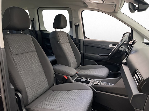 Ford Connect Tourneo 30 of 30