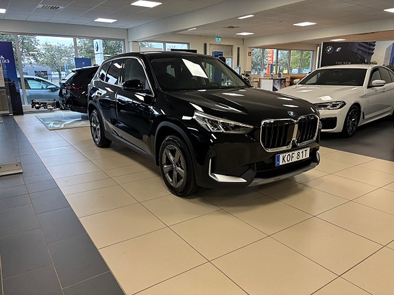 BMW X1 2 of 10