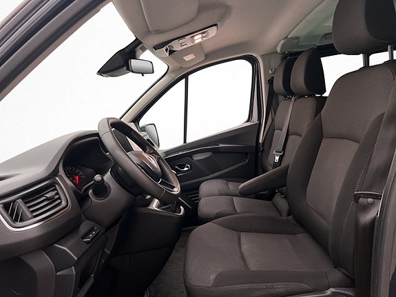 Renault Trafic 14 of 30