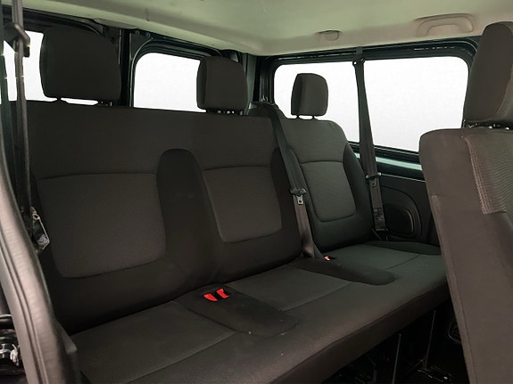 Renault Trafic 25 of 30