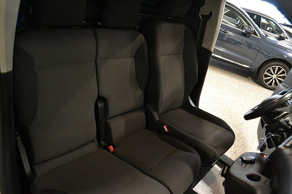 Peugeot Partner 8 of 14