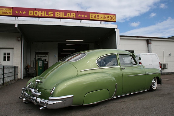 Chevrolet Deluxe 5 of 24