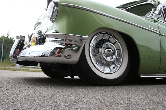 Chevrolet Deluxe 4 of 24