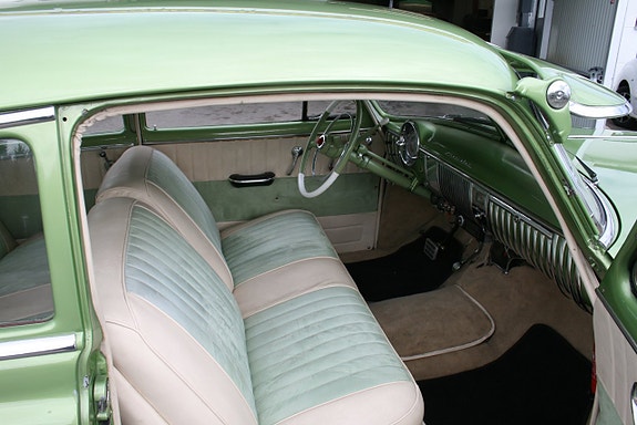 Chevrolet Deluxe 17 of 24