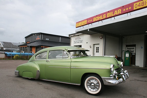 Chevrolet Deluxe 24 of 24