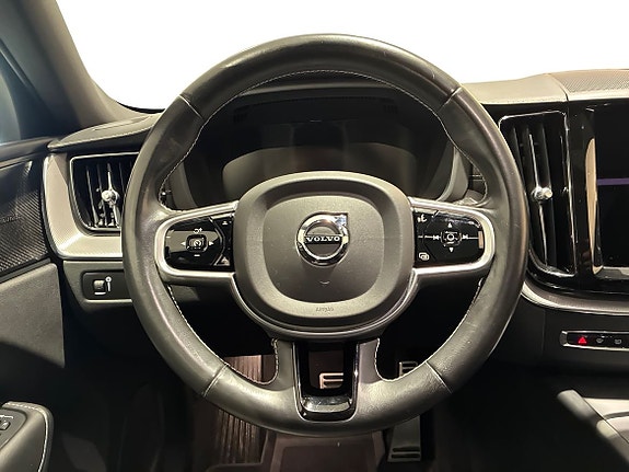 Volvo XC60 10 of 20