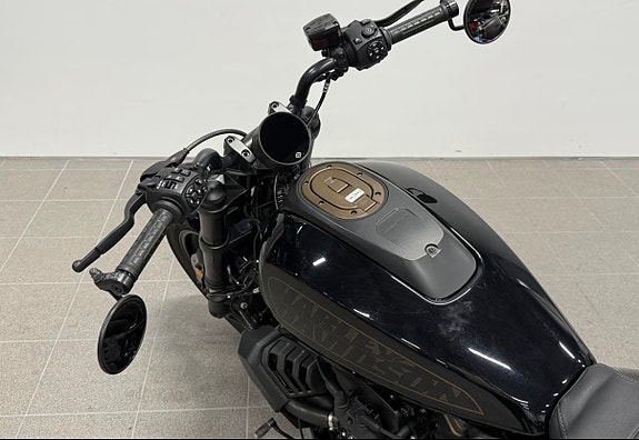 Harley-Davidson SPORTSTER S 9 of 9
